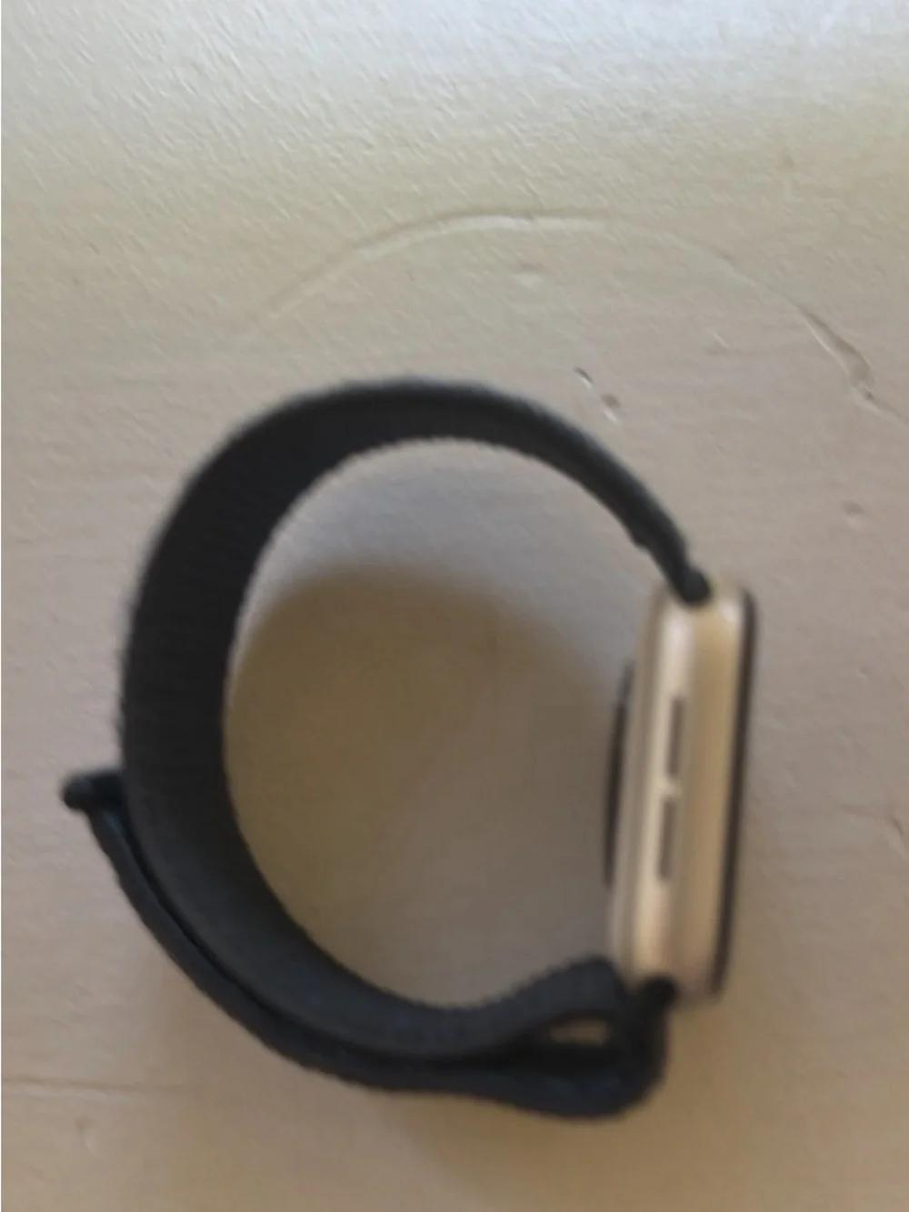 Apple Watch SE (2nd Generation) GPS + Cellular with Navy nylon Sport Loop Band
